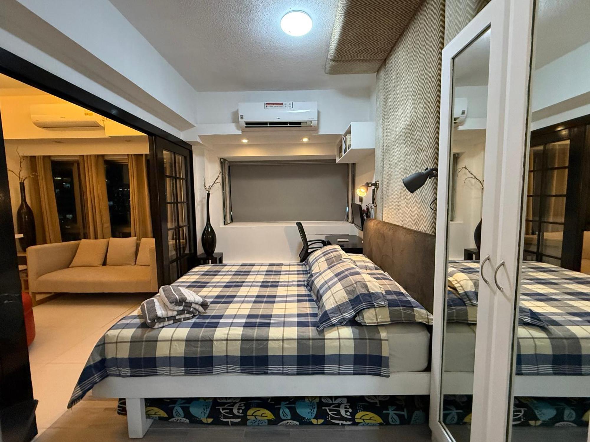 Luxury Condo At Forbeswood Parklane The Fort Bgc San Pedro Makati Eksteriør billede