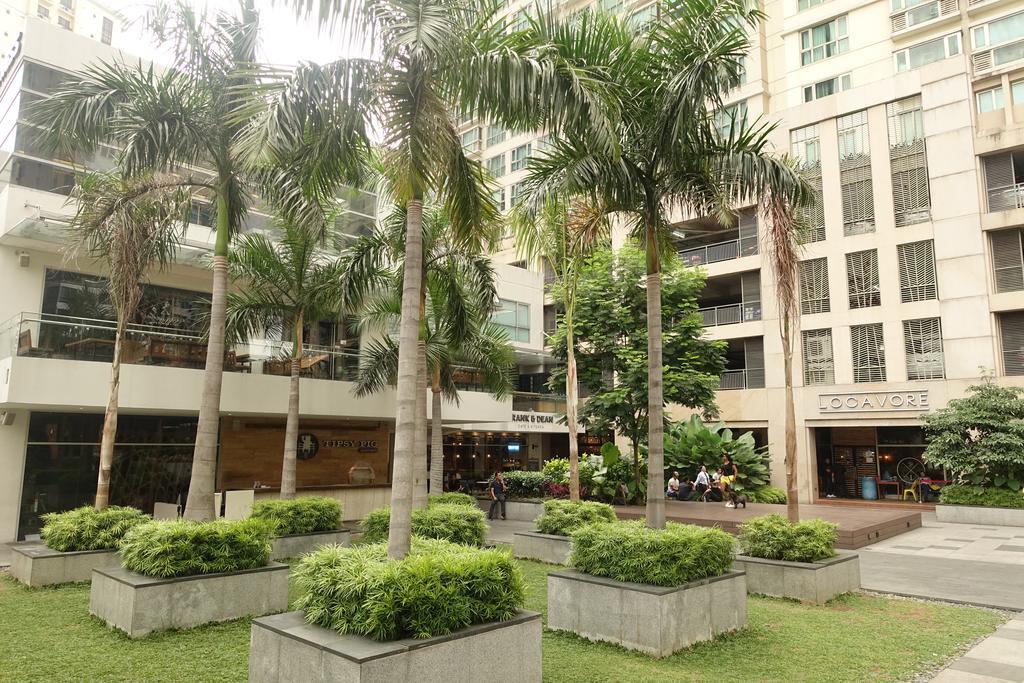 Luxury Condo At Forbeswood Parklane The Fort Bgc San Pedro Makati Eksteriør billede